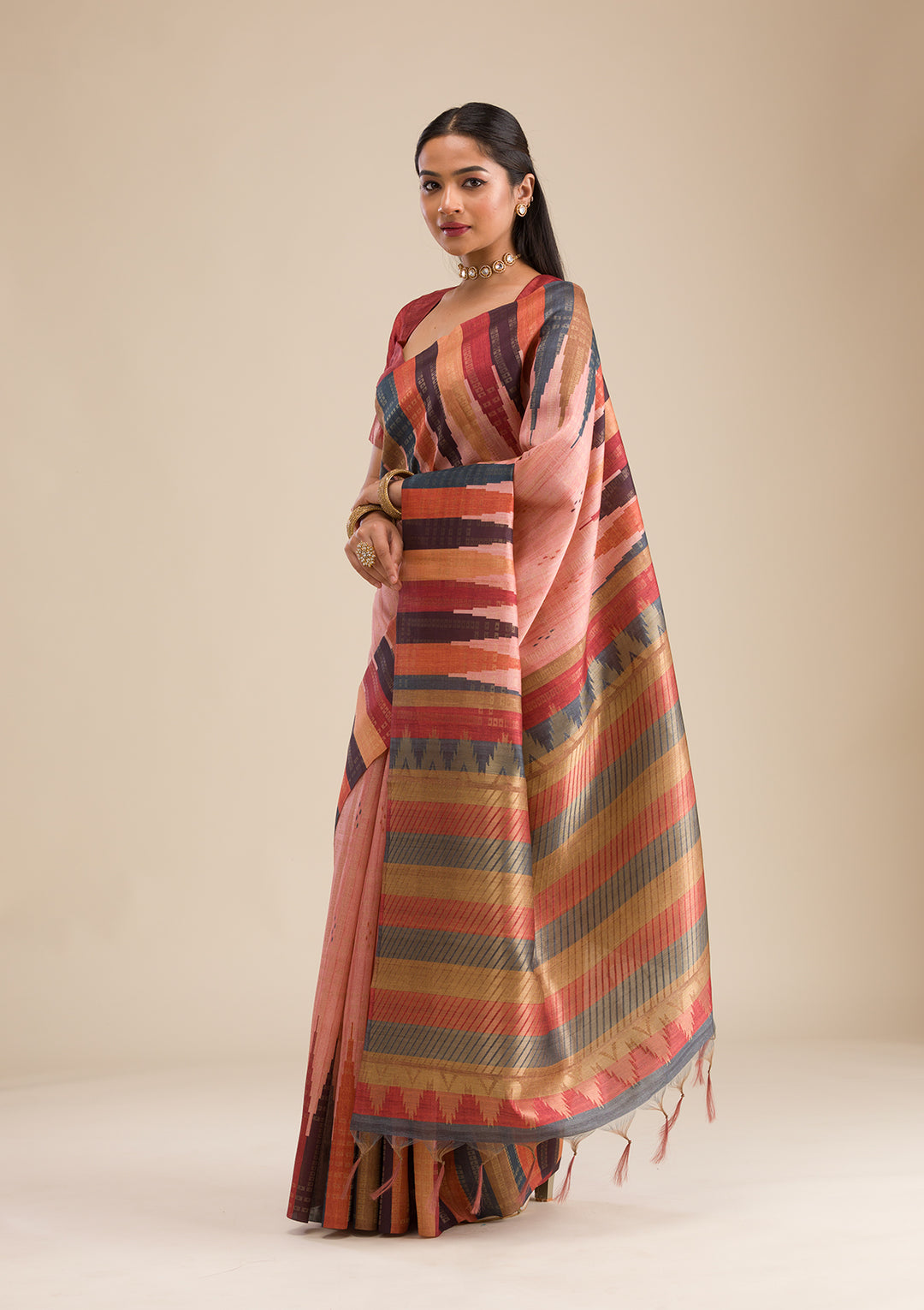 Peach Silk Buti Saree With Matching Blouse Piece