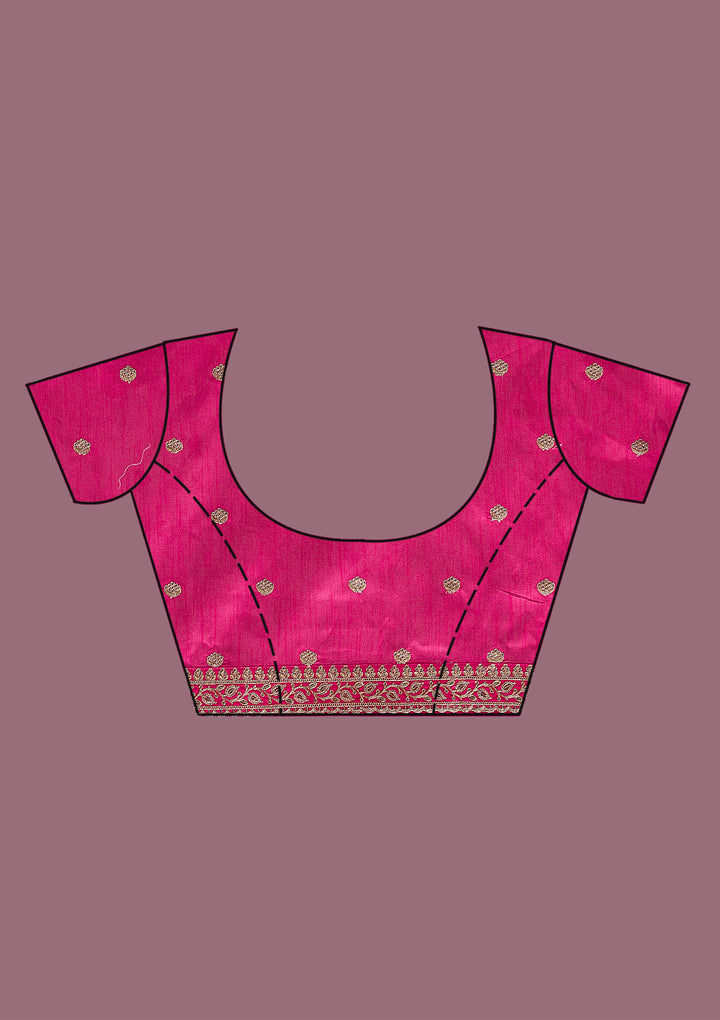 Peach Georgette Floral Printed Saree With Matching Blouse Piece