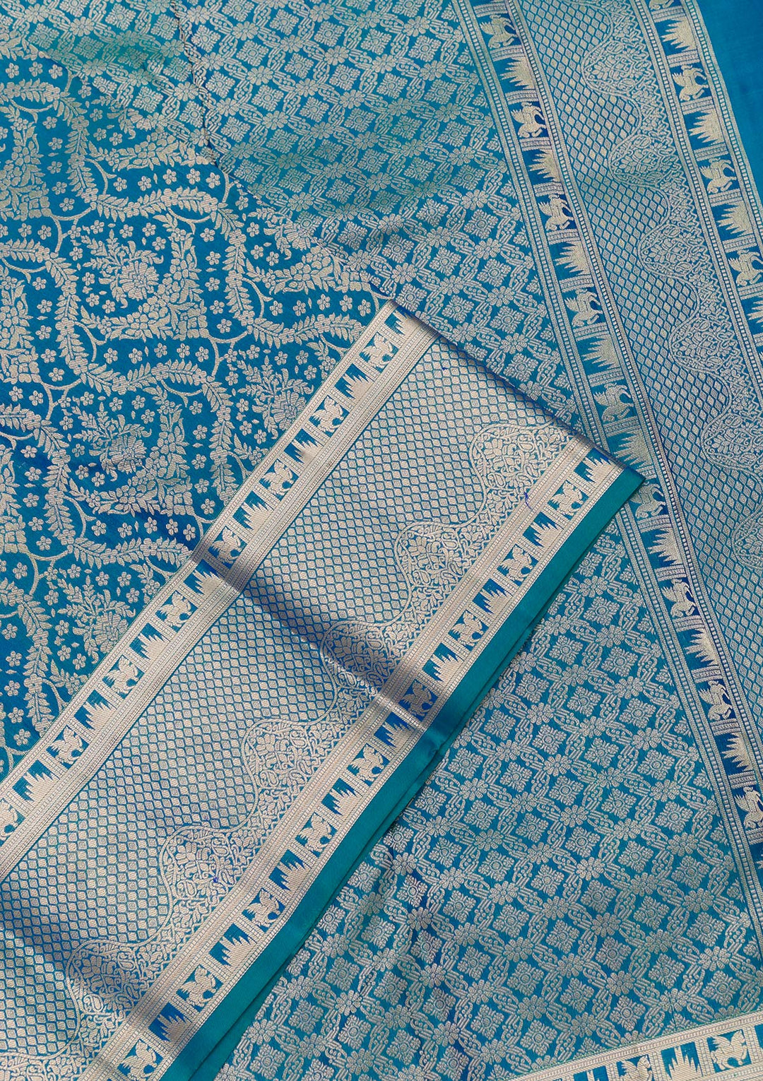 Royal Blue Pure Silk Jaal Zariwork Saree With Matching Blouse Piece