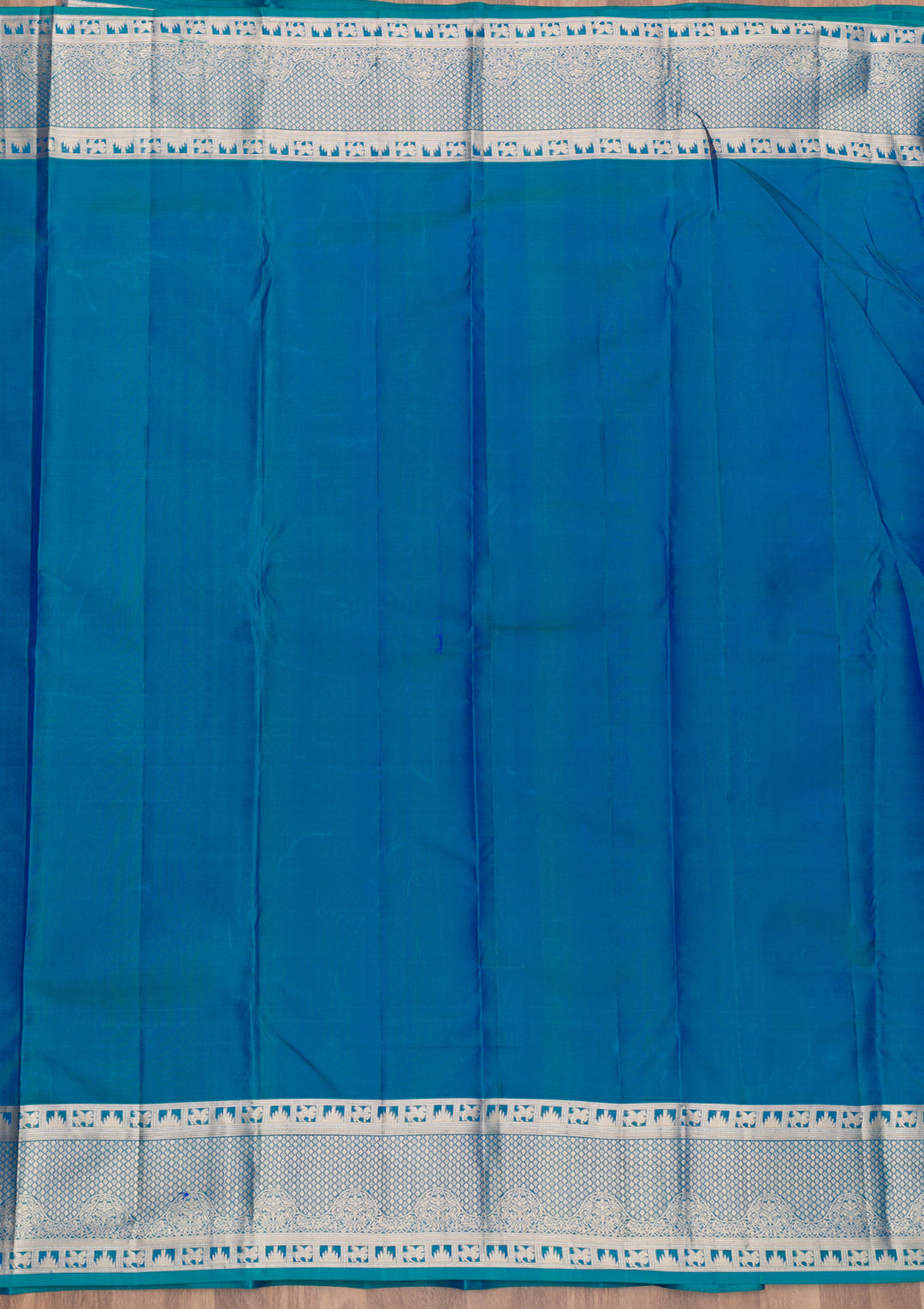 Royal Blue Pure Silk Jaal Zariwork Saree With Matching Blouse Piece