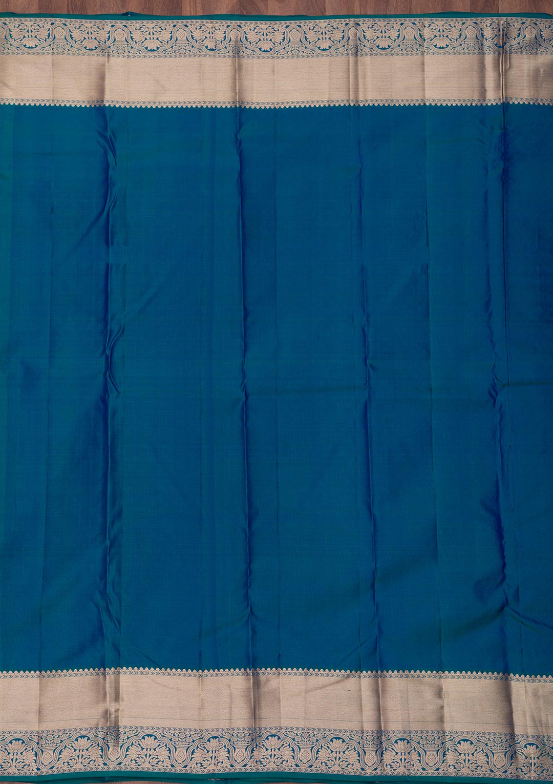 Peacock Blue Pure Silk Jaal Zariwork Saree With Matching Blouse Piece