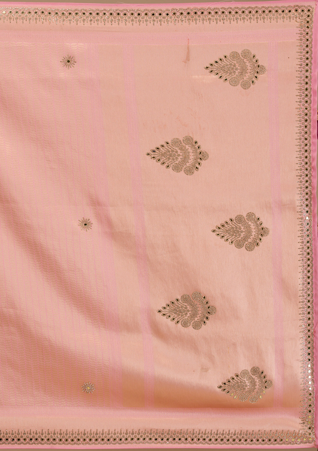 Koskii Orange Saree with Exquisite Threadwork – Traditional Elegance