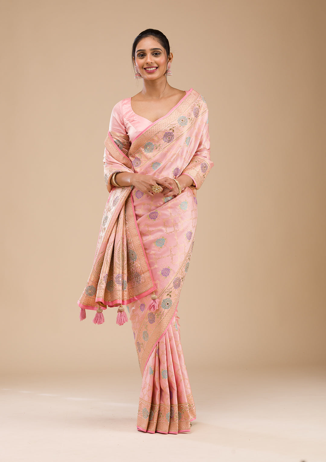 Koskii Orange Saree with Exquisite Threadwork – Traditional Elegance