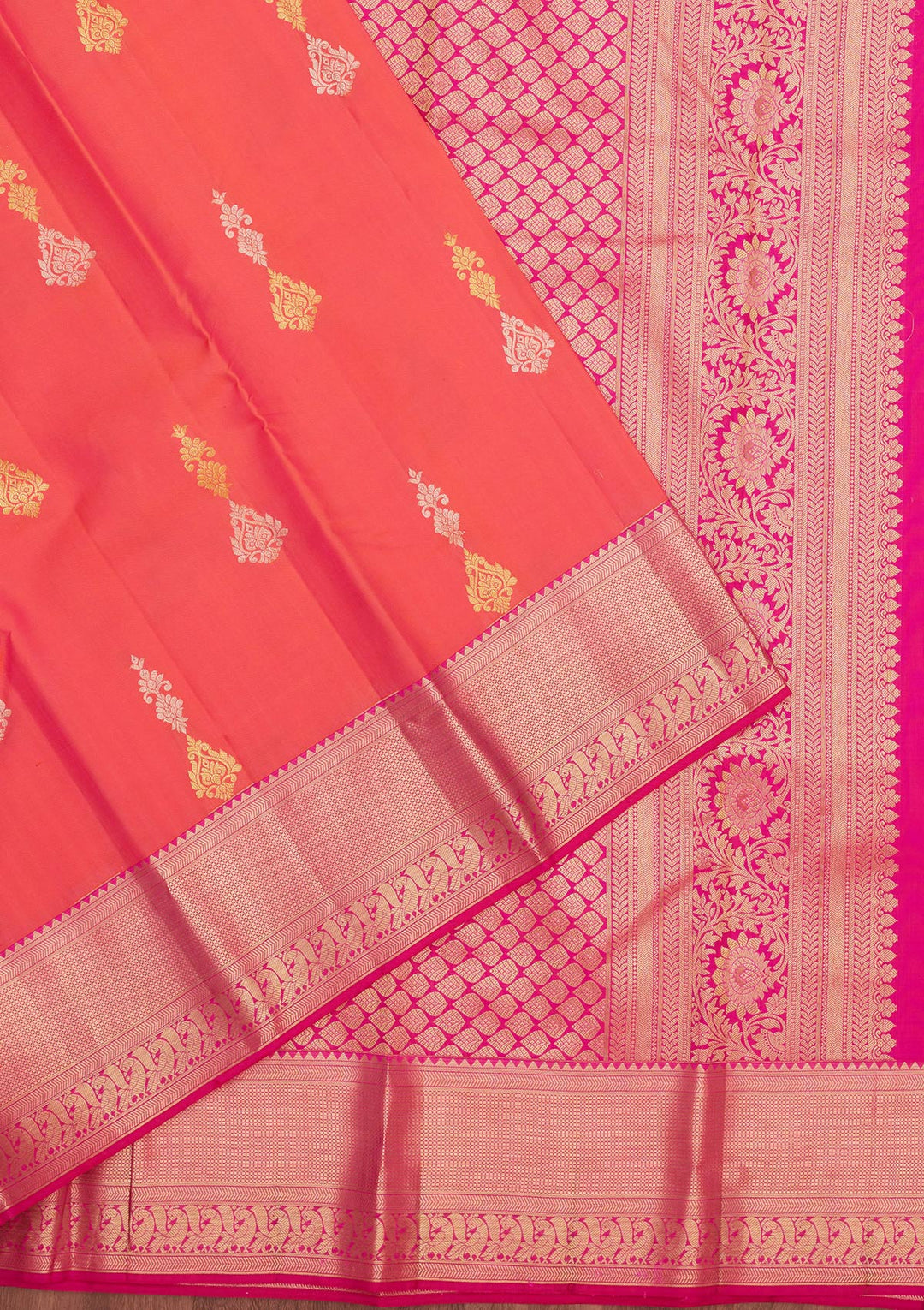 Pink Silk Buti Gold Zariwork Saree With Matching Blouse Piece