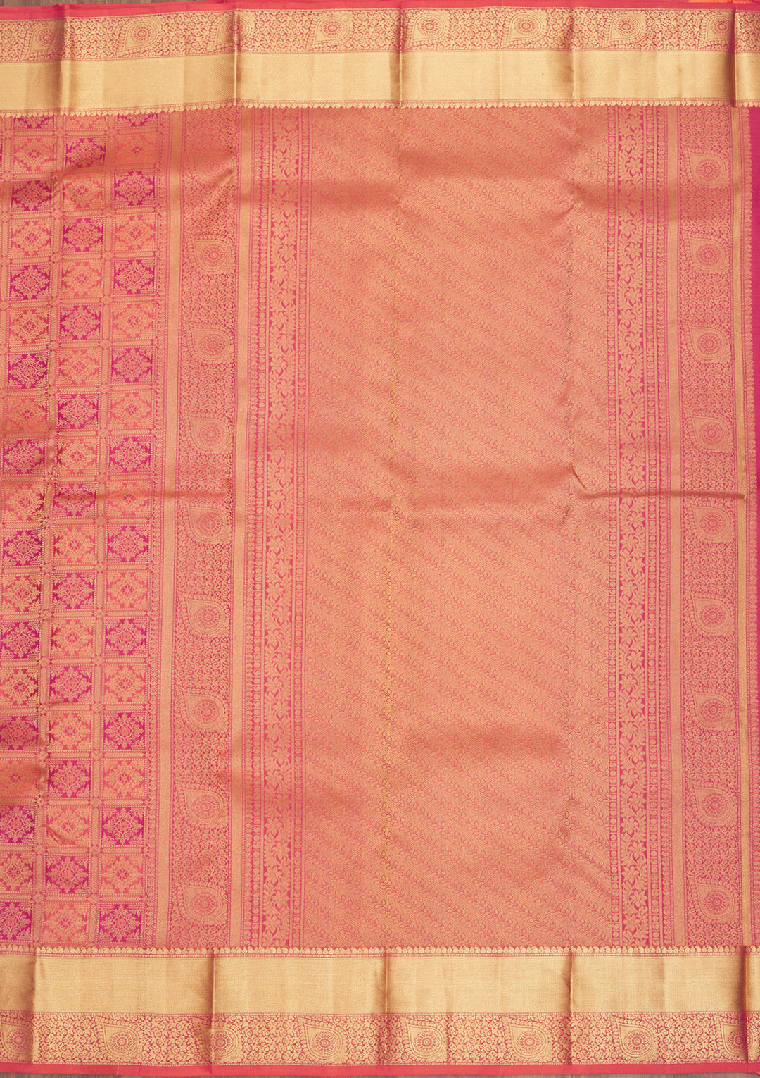 Pink Silk Jaal Saree With Matching Blouse Piece
