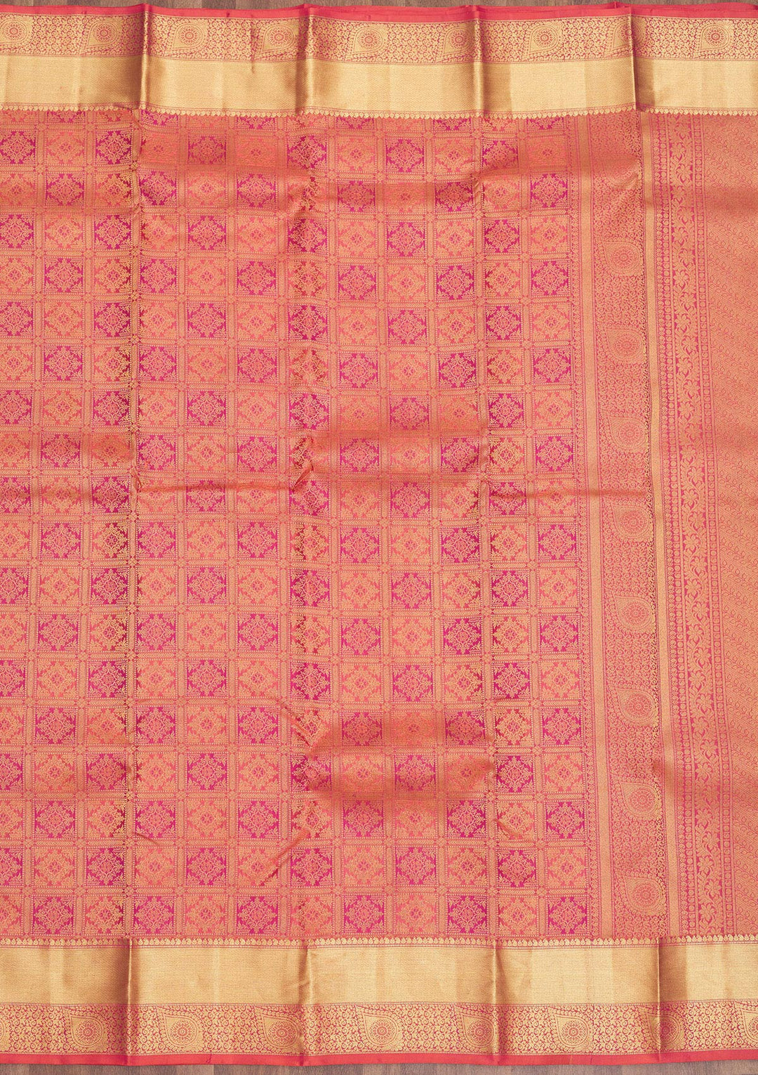 Pink Silk Jaal Saree With Matching Blouse Piece
