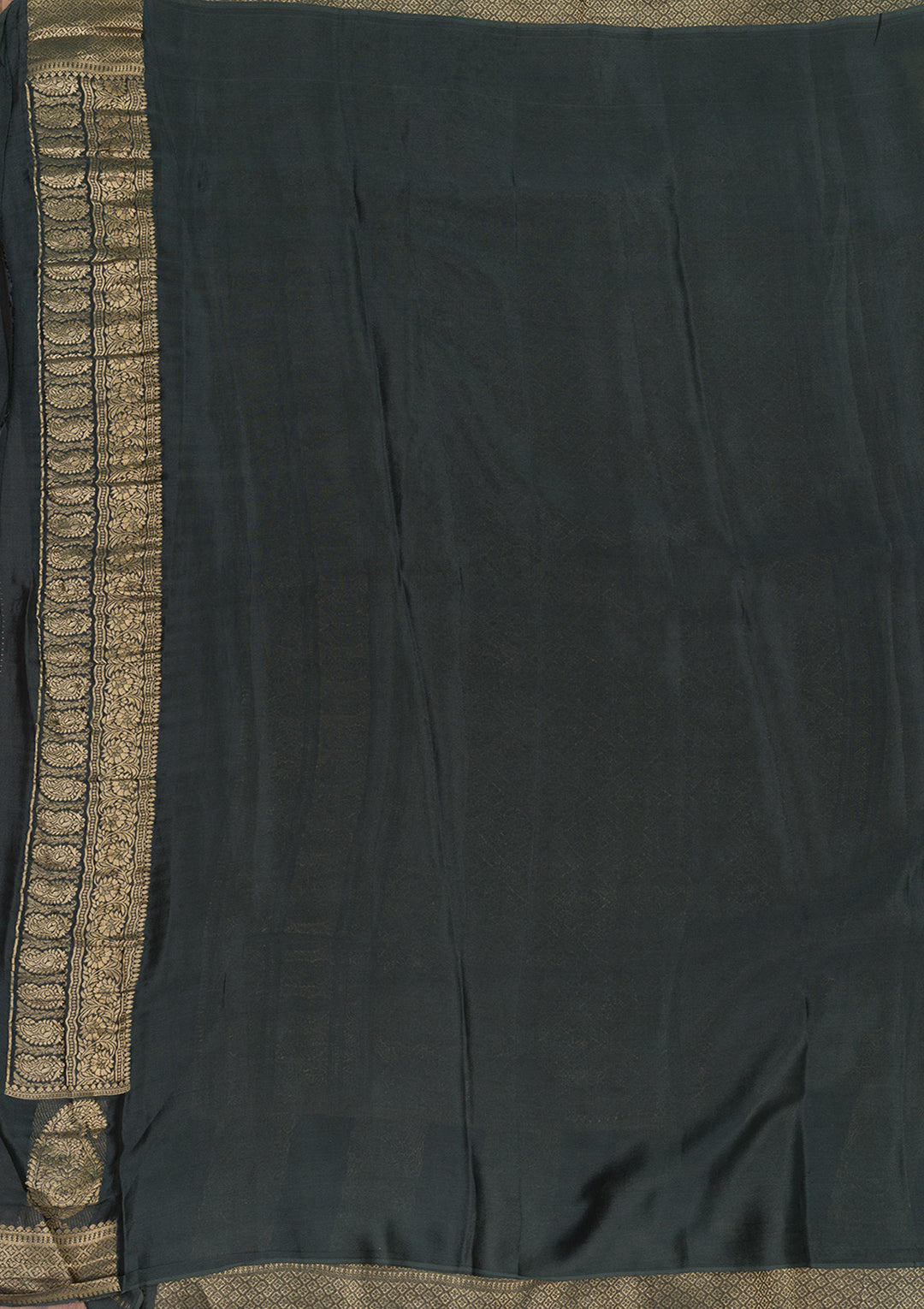 Pista Green Zariwork Banarasi Pure Silk Saree