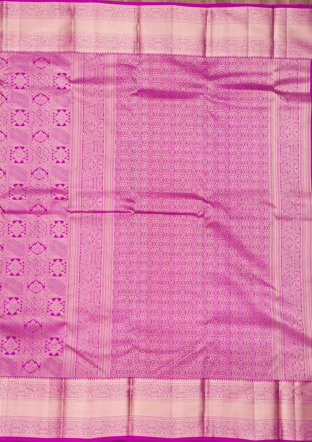 Purple Silk Jaal Gold Zariwork Saree With Matching Blouse Piece