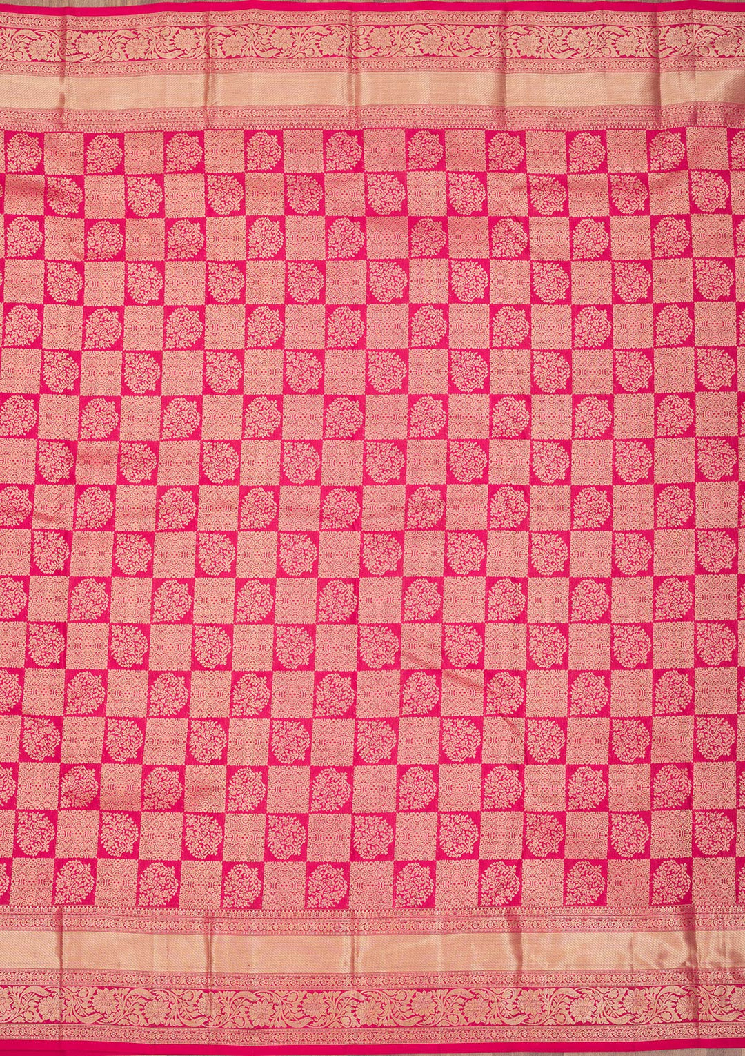 Rani Pink Pure Silk Jaal Zariwork Saree With Matching Blouse Piece
