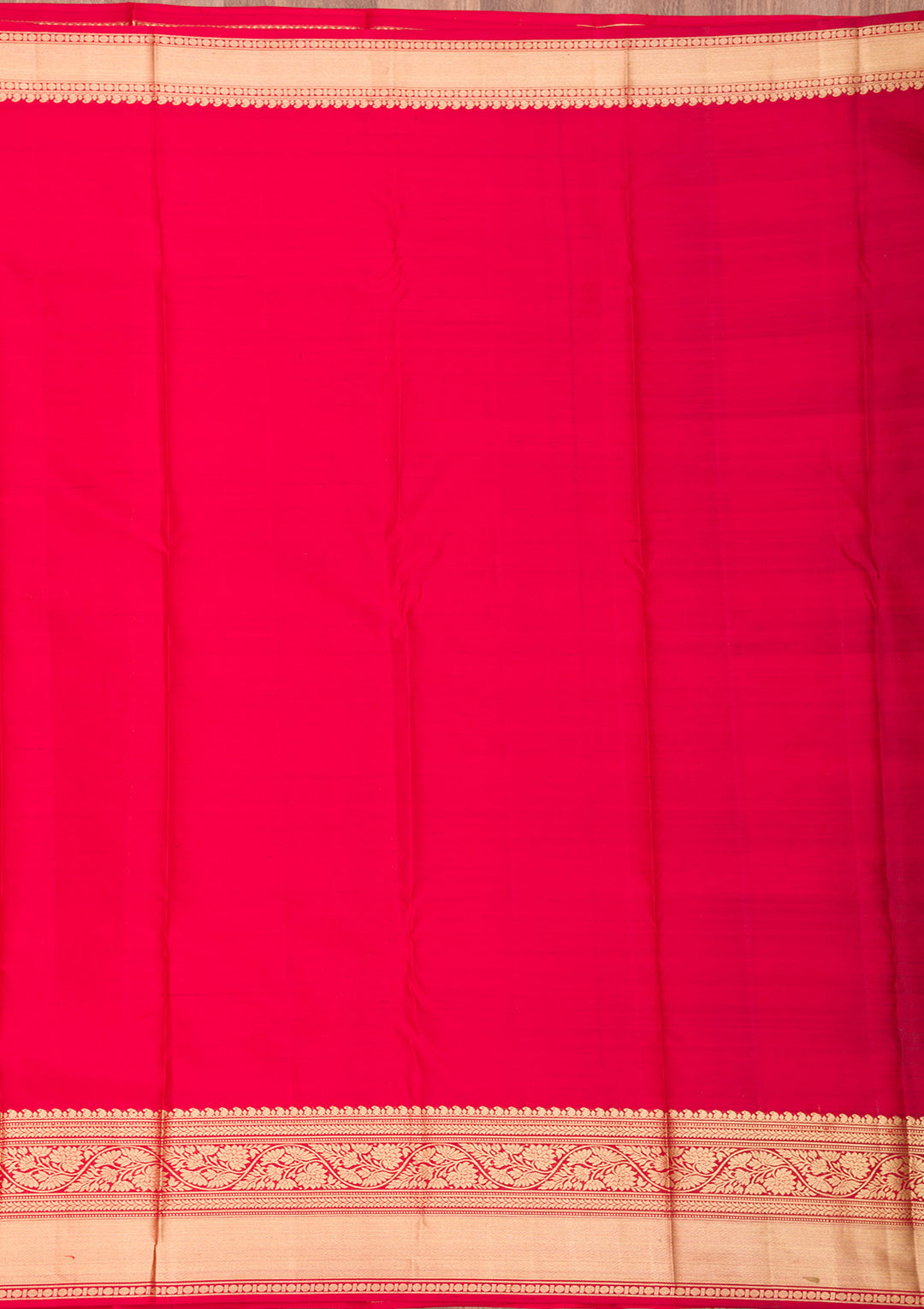 Rani Pink Silk Jaal Gold Zariwork Saree With Matching Blouse Piece