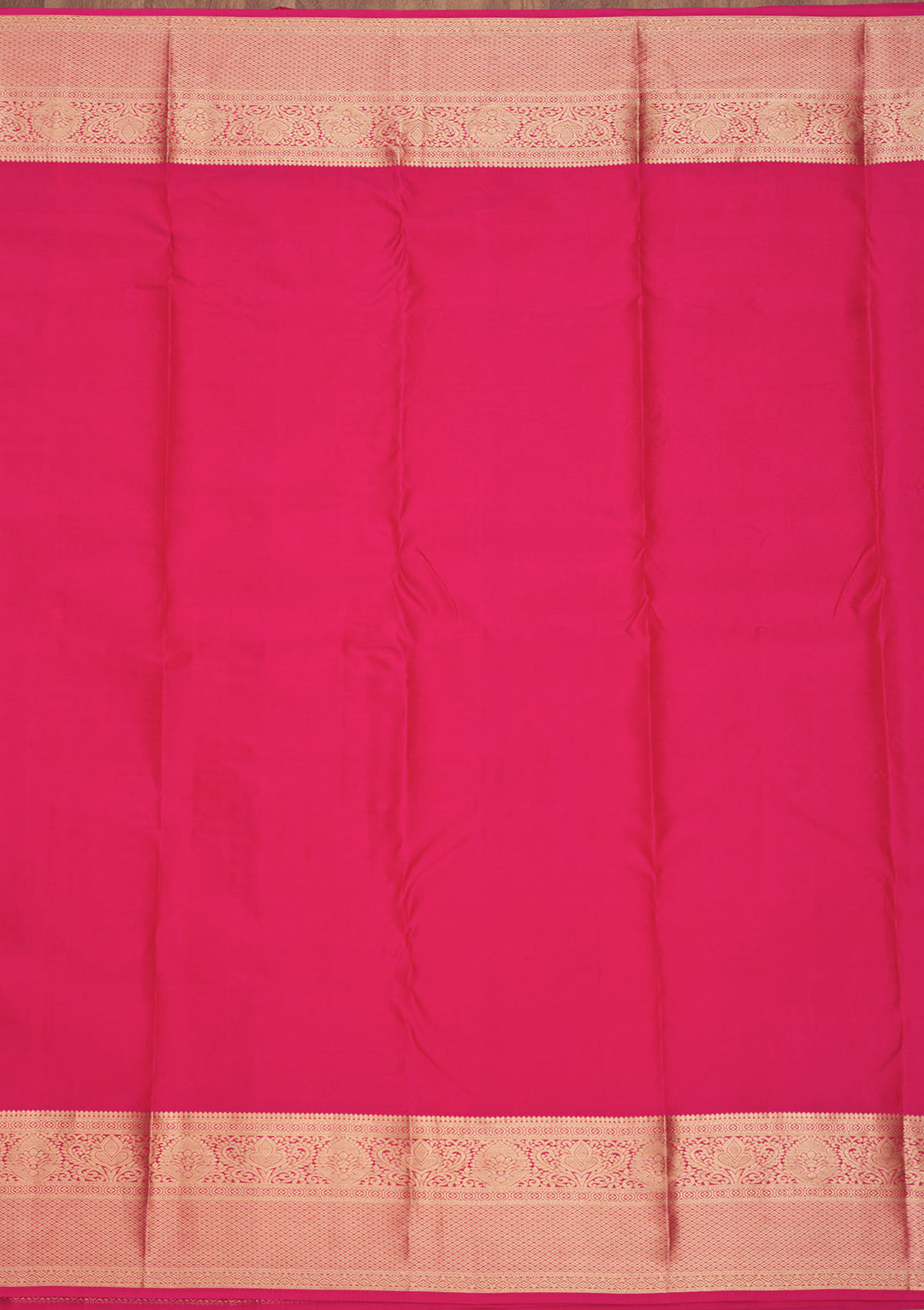Rani Pink Pure Silk Jaal Gold Zariwork Saree With Matching Blouse Piece