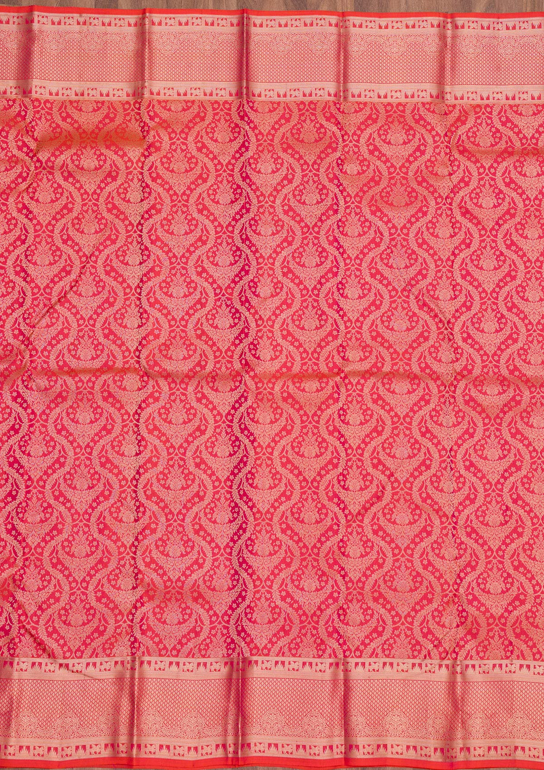 Rani Pink Pure Silk Jaal Zariwork Saree With Matching Blouse Piece