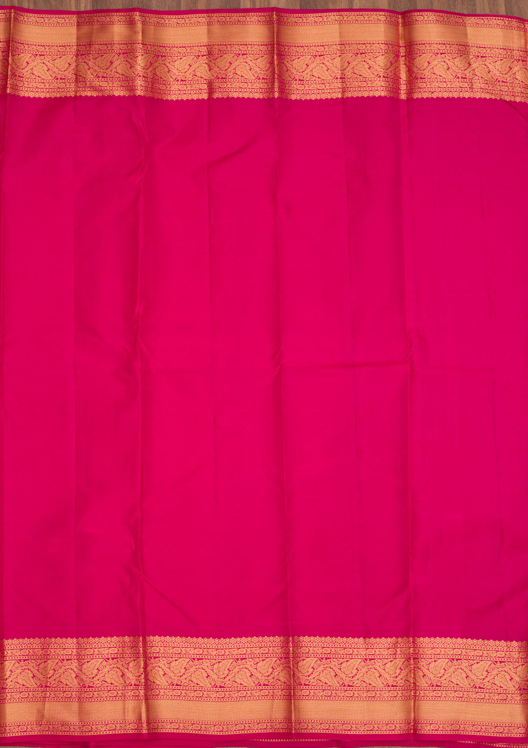 Rani Pink Silk Jaal Gold Zariwork Saree With Matching Blouse Piece