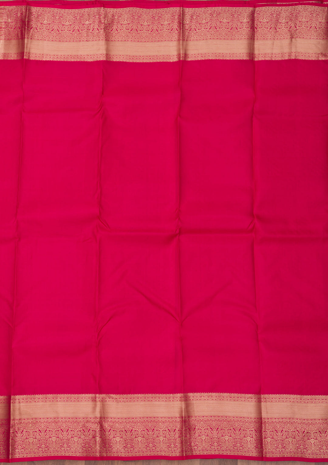 Rani Pink Silk Jaal Gold Zariwork Saree With Matching Blouse Piece