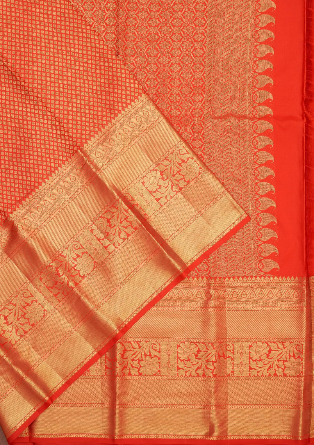 Red Silk Jaal Gold Zariwork Saree With Matching Blouse Piece