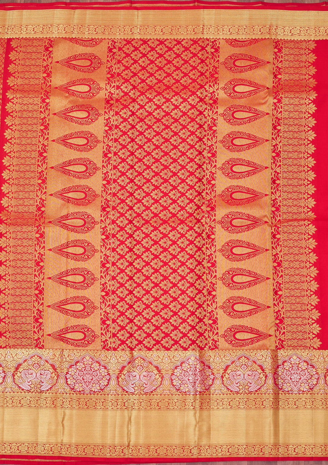 Red Silk Jaal Gold Zariwork Saree With Matching Blouse Piece