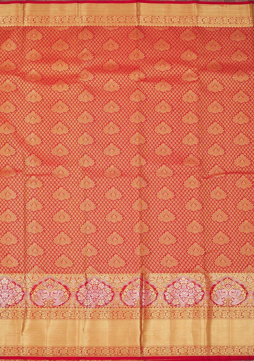 Red Silk Jaal Gold Zariwork Saree With Matching Blouse Piece