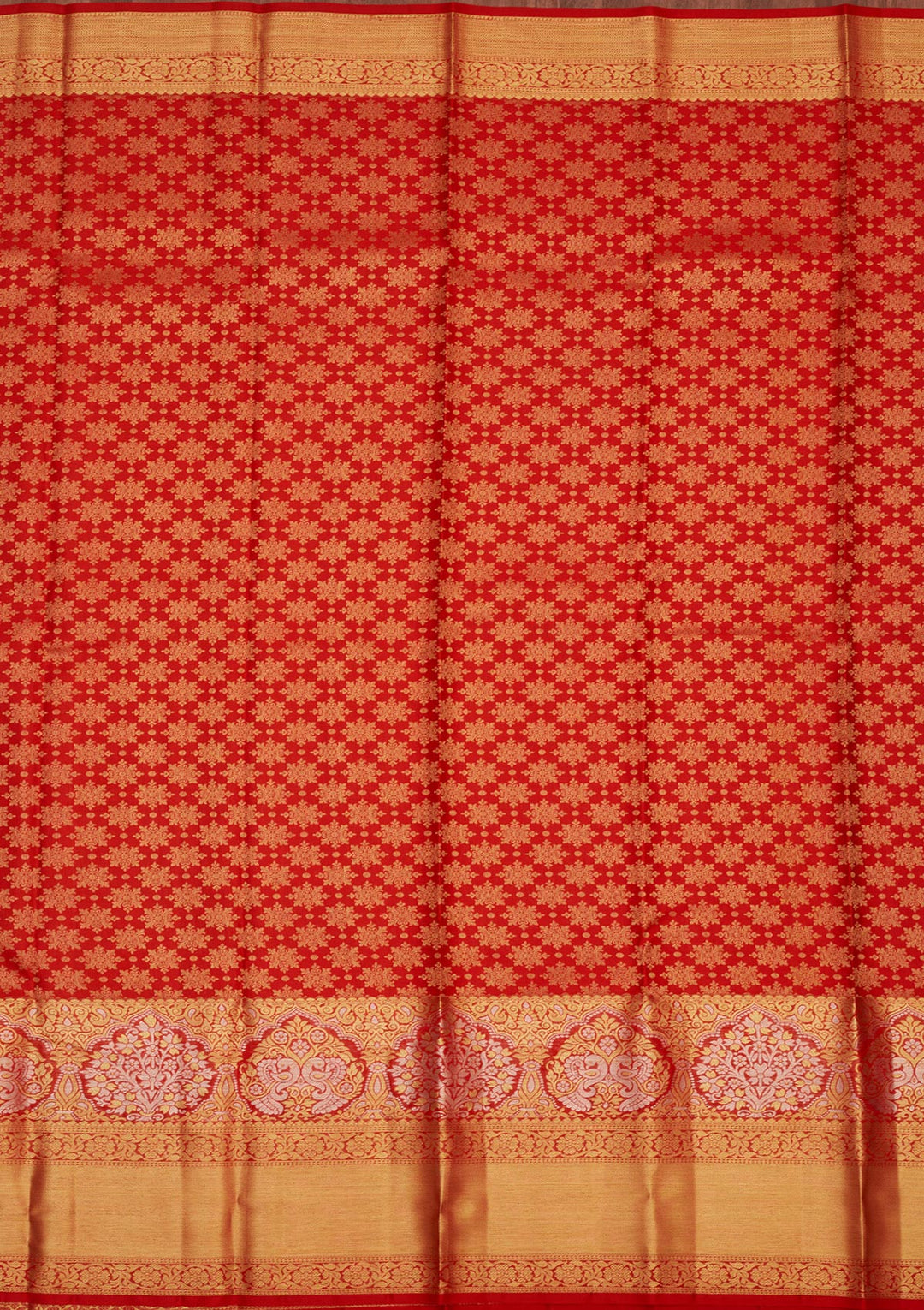 Red Silk Jaal Gold Zariwork Saree With Matching Blouse Piece