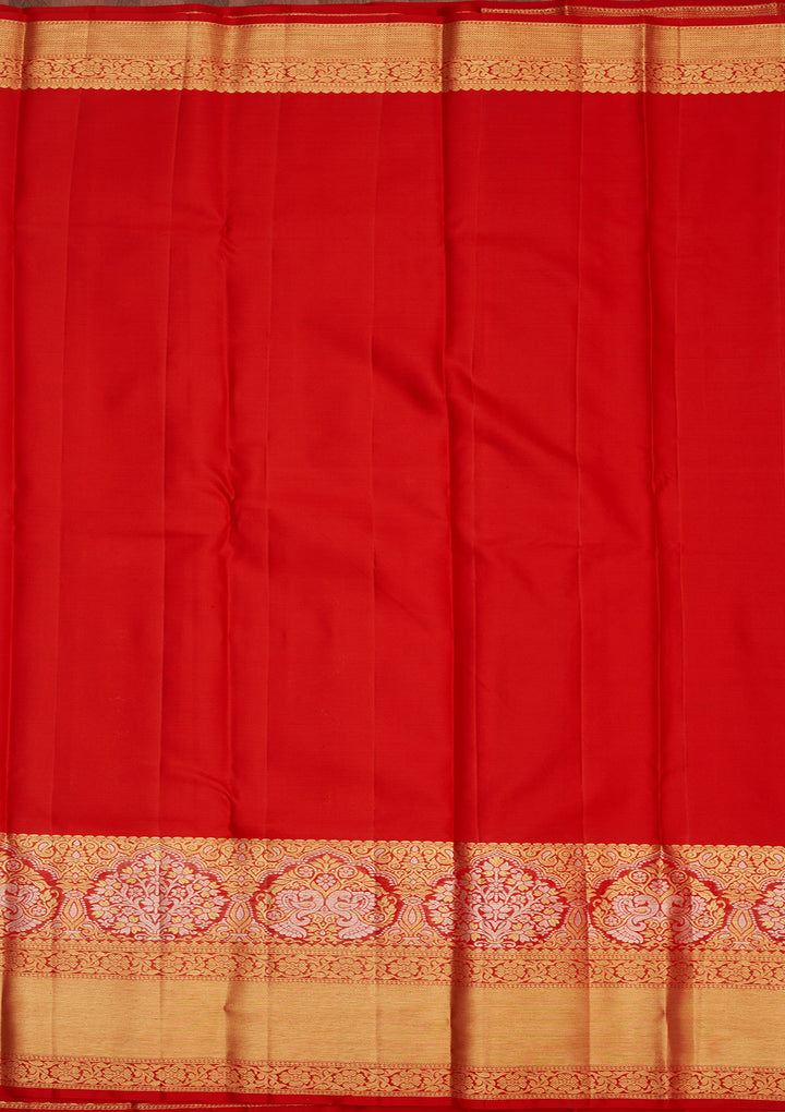 Red Silk Jaal Gold Zariwork Saree With Matching Blouse Piece