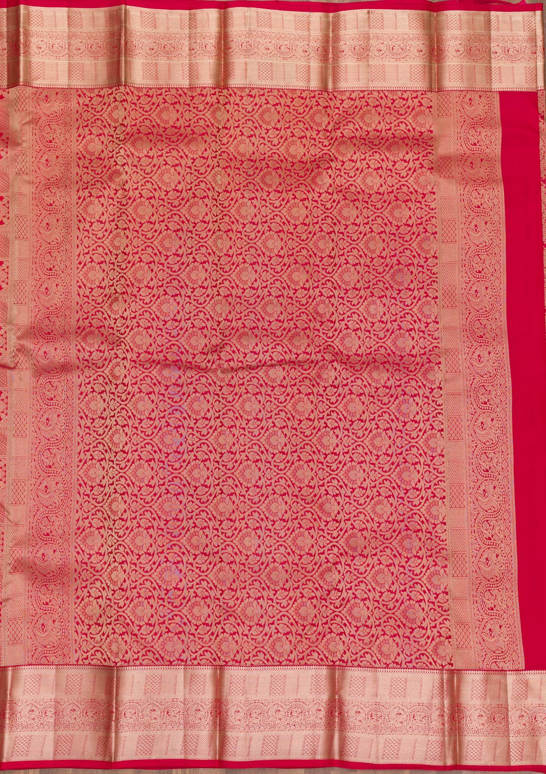Red Pure Silk Jaal Zariwork Saree With Matching Blouse Piece