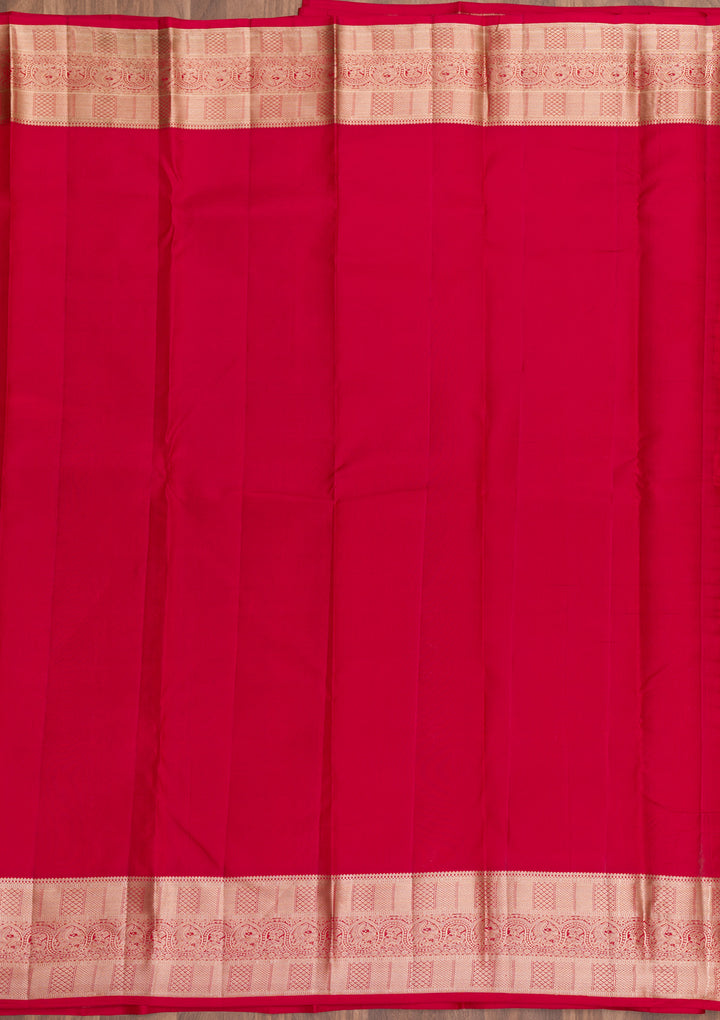 Red Pure Silk Jaal Zariwork Saree With Matching Blouse Piece