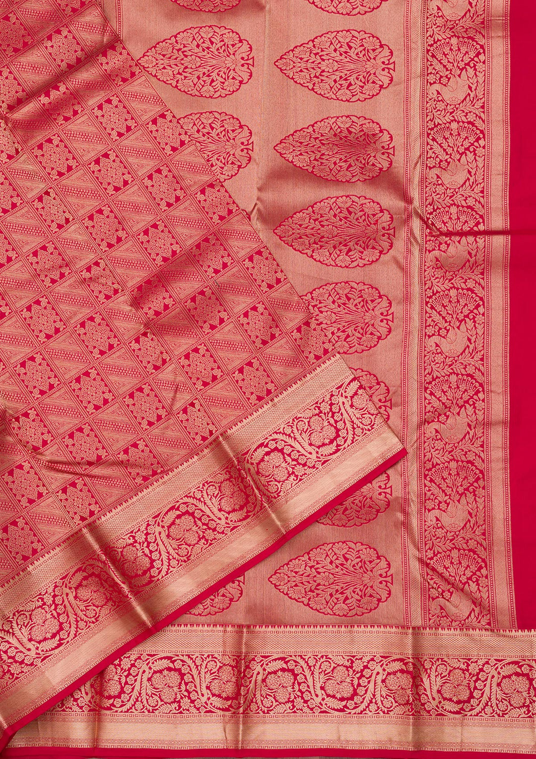 Red Pure Silk Jaal Zariwork Saree With Matching Blouse Piece