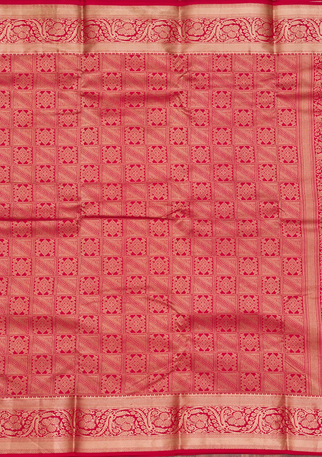Red Pure Silk Jaal Zariwork Saree With Matching Blouse Piece