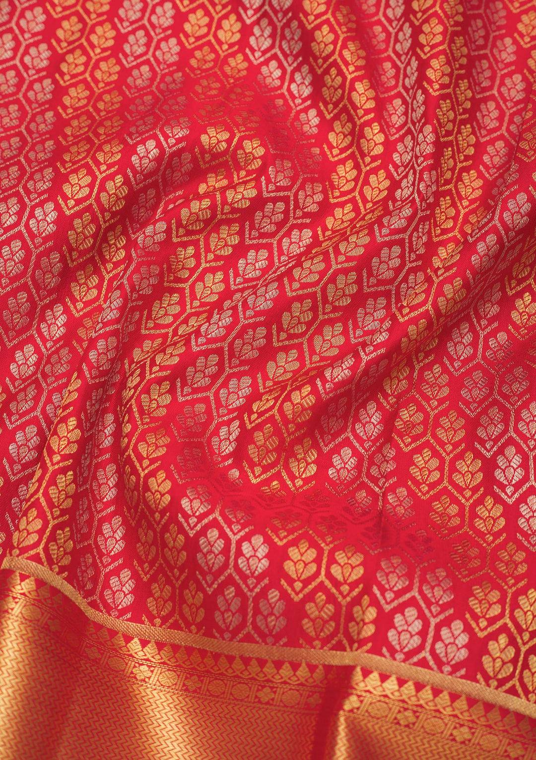 Red Silk Jaal Gold Zariwork Saree With Matching Blouse Piece