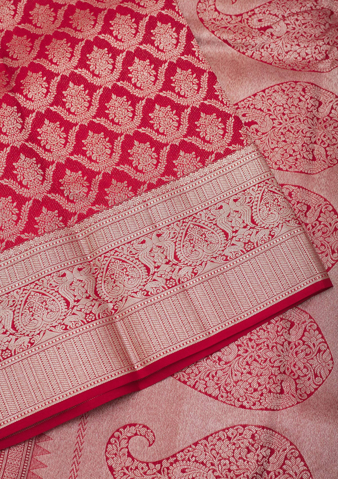 Red Pure Silk Jaal Zariwork Saree With Matching Blouse Piece