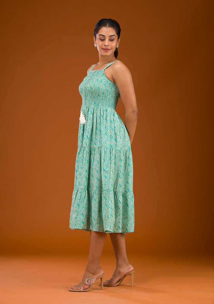 Koskii Crepe Green Salwar Suit – Ready-to-Wear Elegance