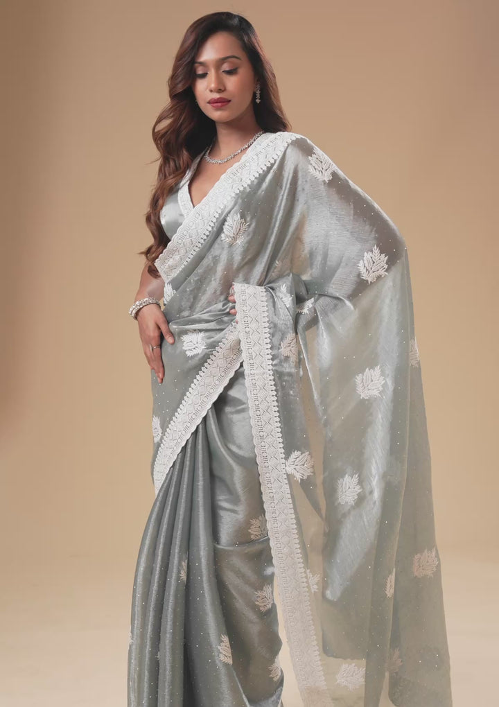 Grey Organza Threadwork Saree With Matching Blouse Piece
