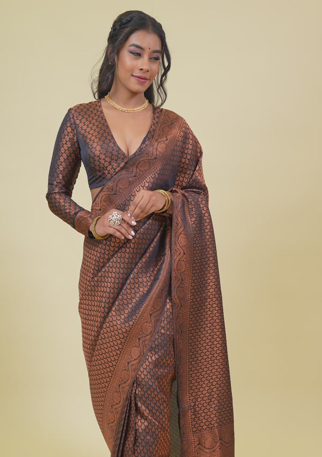 Black Silk Kanjivaram Antique Zariwork Saree With Matching Blouse Piece