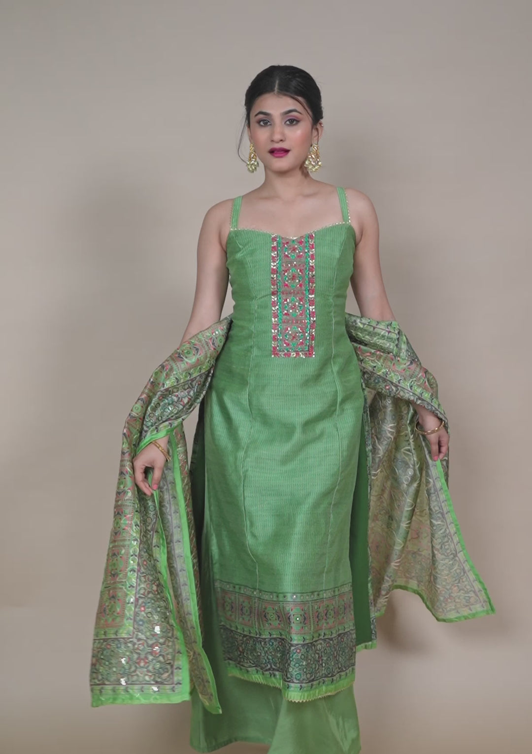 Green Threadwork Chanderi Readymade Salwar Suit
